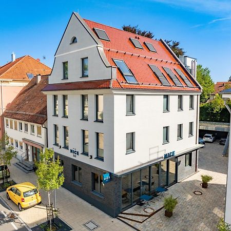 Hotel Nice Laupheim Exteriör bild